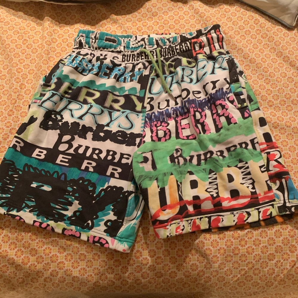 Burberry Sweatshorts *limited edition*